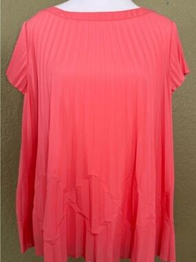 Ted Baker Pleated Short Sleeve Tunic in Coral Pink